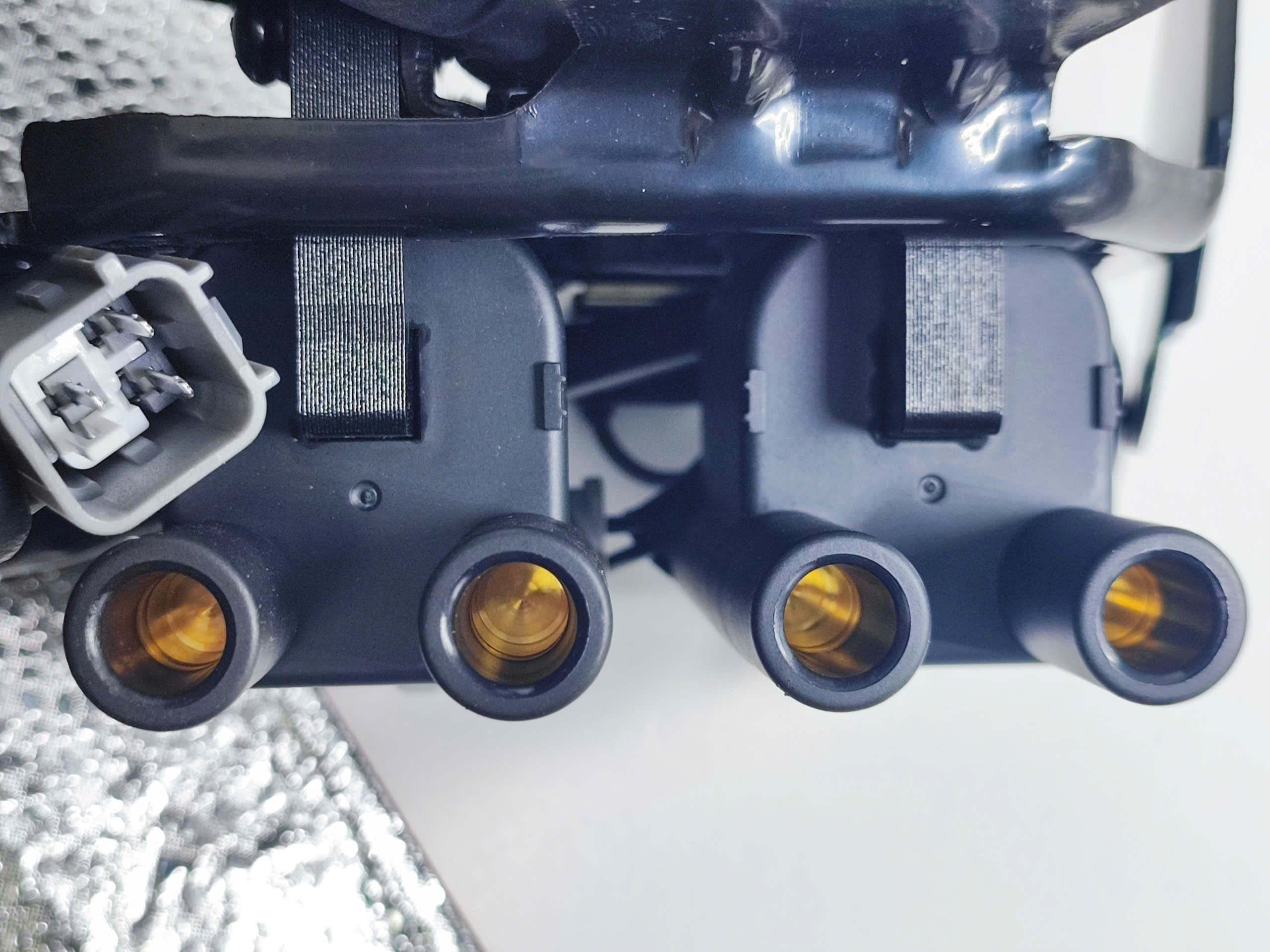 MAHLE MOBIN MIC74 HYU*DAI/KI-A Elantra MATRIX Tucson Coupe OEM 2730123700 MAHLE MOBIN MIC74 HYU*DAI/KI-A Elantra MATRIX Tucson Coupe