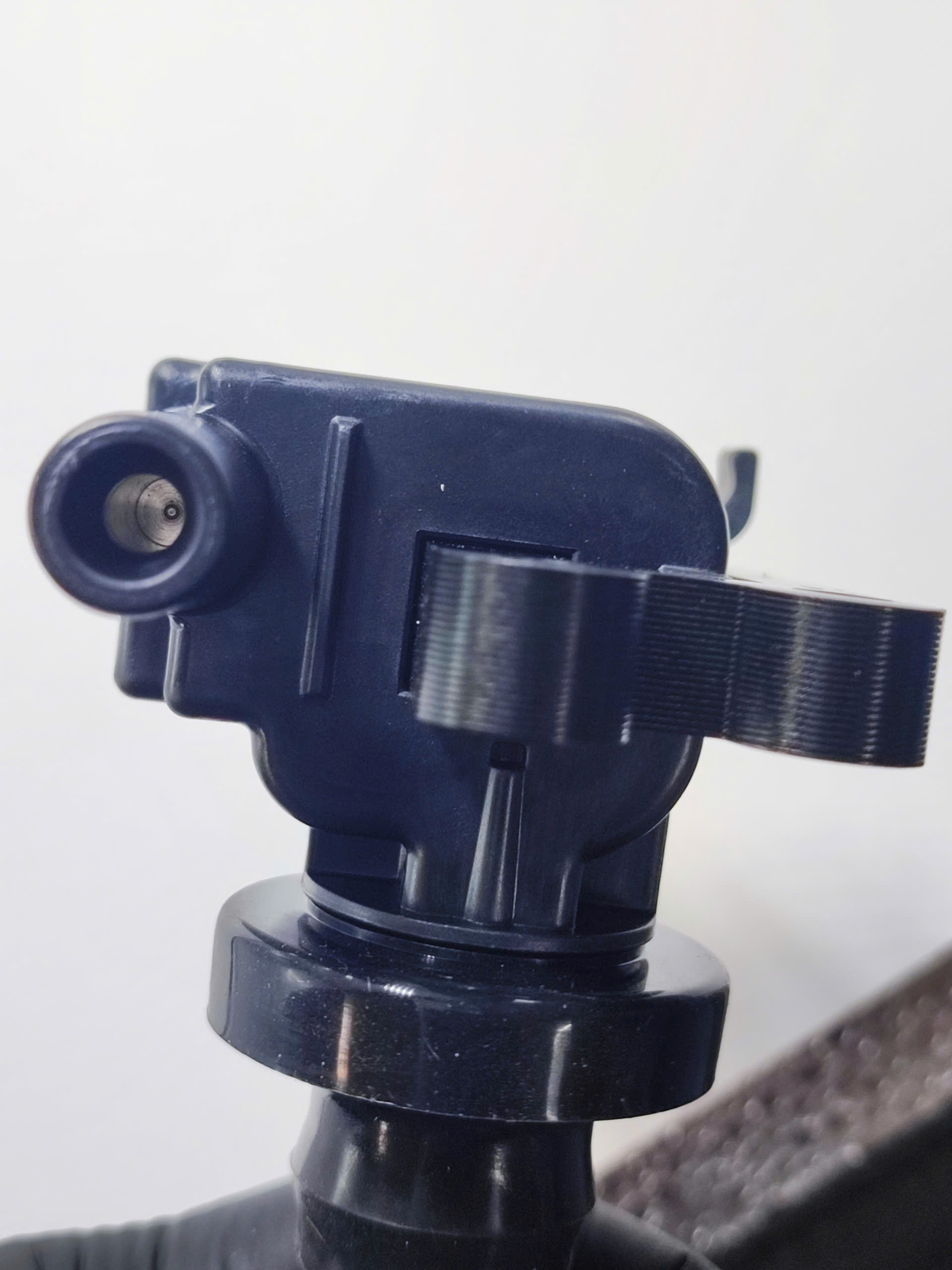 MAHLE MOBIN MIC82 Mitsu*ishi Galant Outlander OEM MD362907 MAHLE MOBIN MIC82 Mitsu*ishi Galant Outlander