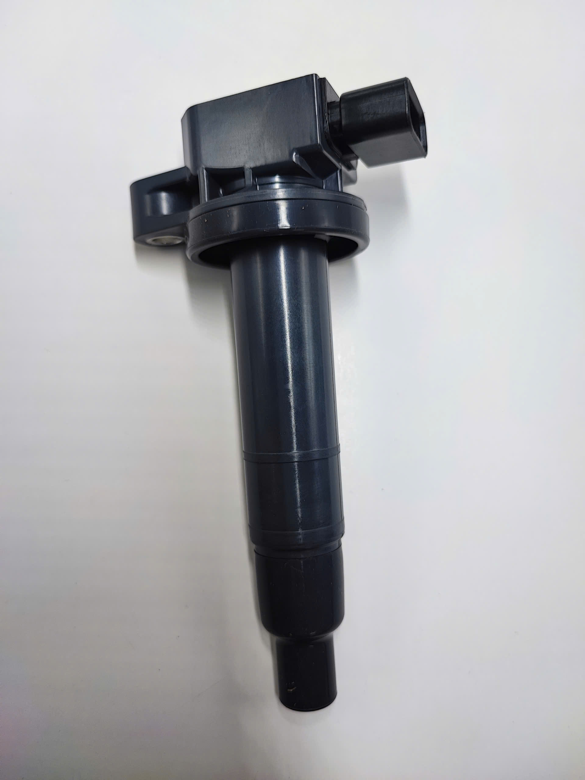 MAHLE MOBIN MIC185 Toy*ta Vios Yaris Altis OEM 90080-19021 MAHLE MOBIN MIC185 Toy*ta Vios Yaris Altis