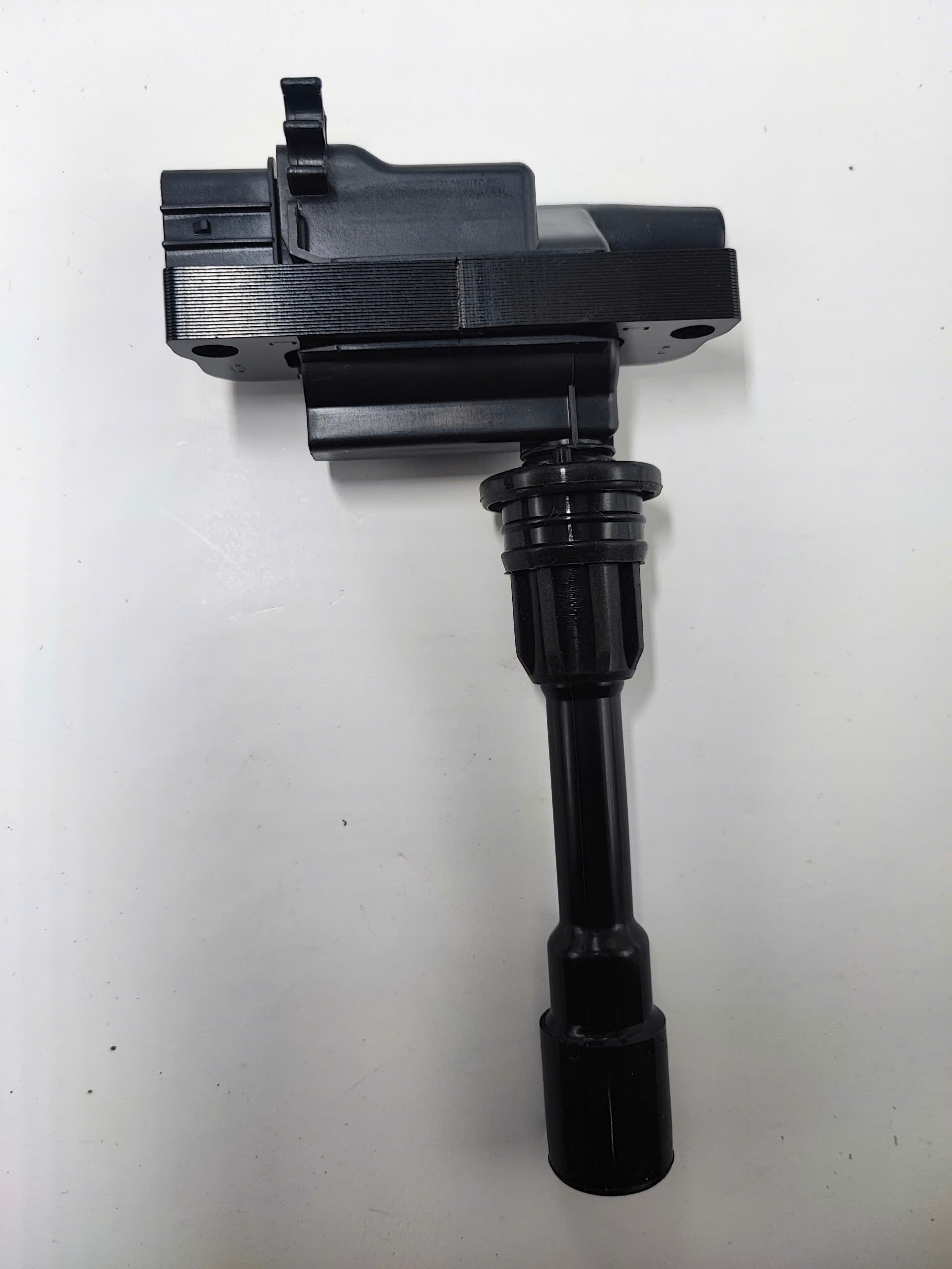 MAHLE MOBIN MIC221 Ma*da 323 626 Premacy Protegé OEM FFY118100 MAHLE MOBIN MIC221 Ma*da 323 626 Premacy Protegé