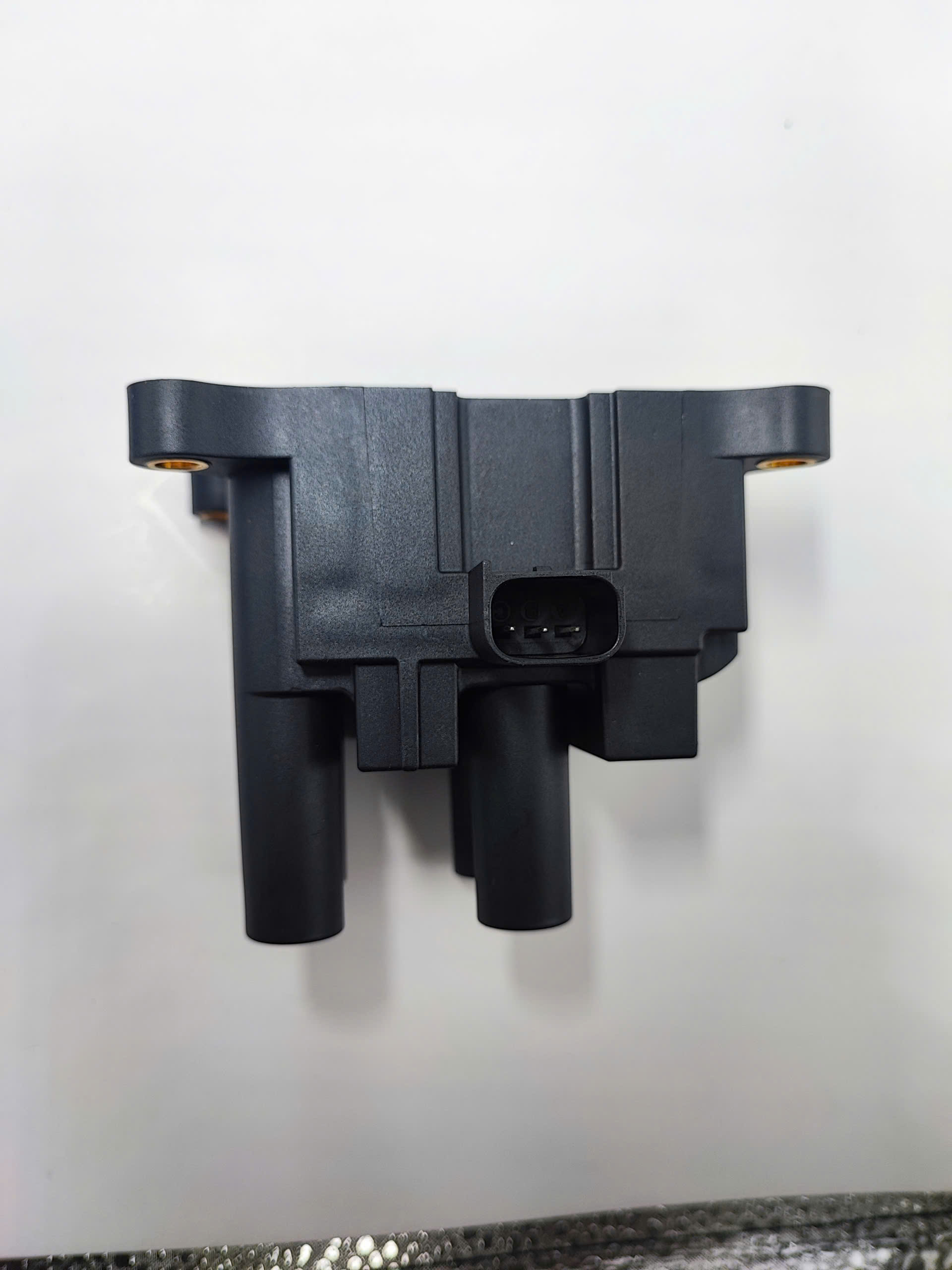 MAHLE MOBIN MIC207 For-d FIESTA FOCUS ECOSPORT Mazda 2 OEM 1350562 MAHLE MOBIN MIC207 For-d FIESTA FOCUS ECOSPORT Mazda 2